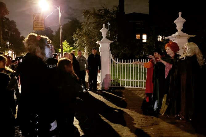 Salem Ghosts Witches Warlocks and Hauntings - Navigating Salems Ghostly Landmarks
