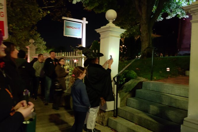 Salem Ghosts: Witches, Warlocks, & Hauntings - Salems Haunted History