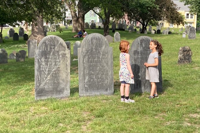 Salem Kids Slightly Spooky Tour - Inclusions