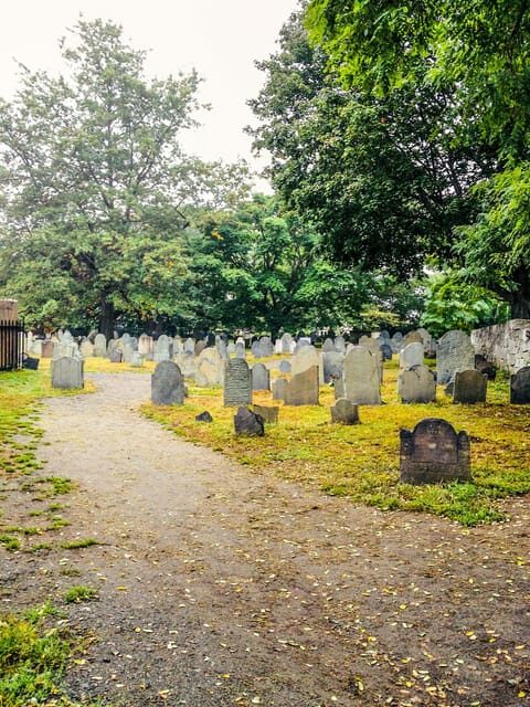 Salem, MA: Hocus Pocus Movie Guided Walking Tour - Authentic Insights from Tour Reviews