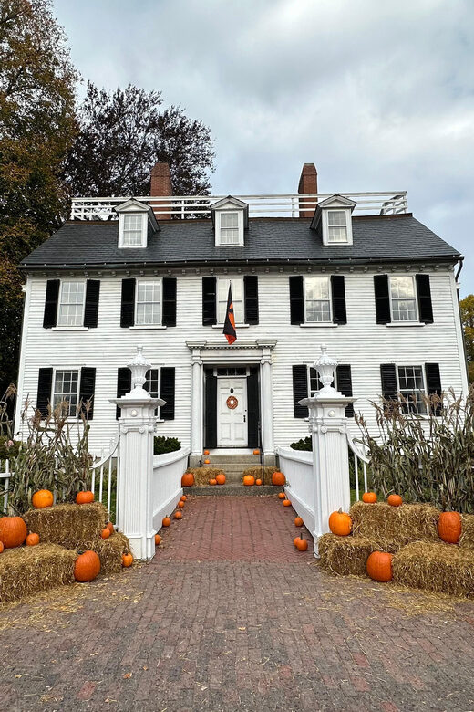 Salem, MA: Hocus Pocus Movie Guided Walking Tour - FAQ