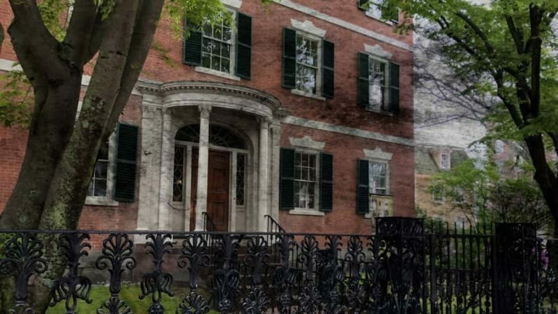Salem, Massachusetts: Haunted Footsteps Ghost Tour - The Sum Up