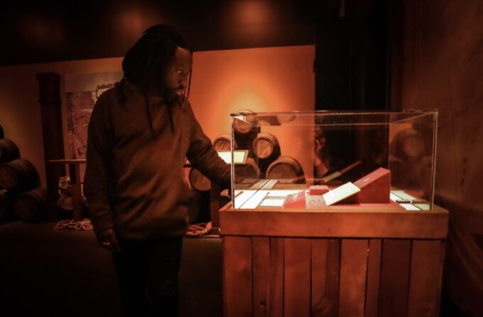 Salem: Pirate Museum With Authentic Treasures Entry Ticket - Interactive Pirate Exhibits