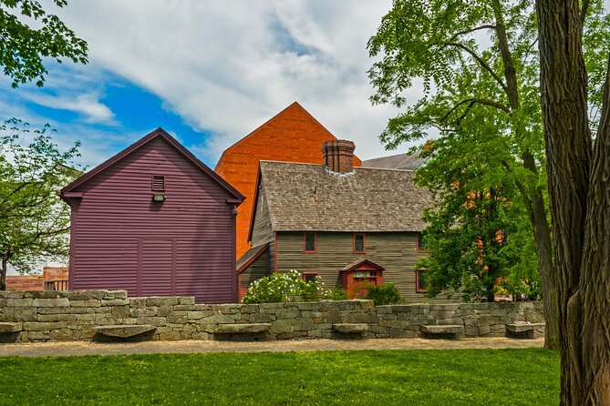 Salem Witch Trials Self Guided Tour With Interactive Trivia Quiz - Offline Capabilities and Connectivity