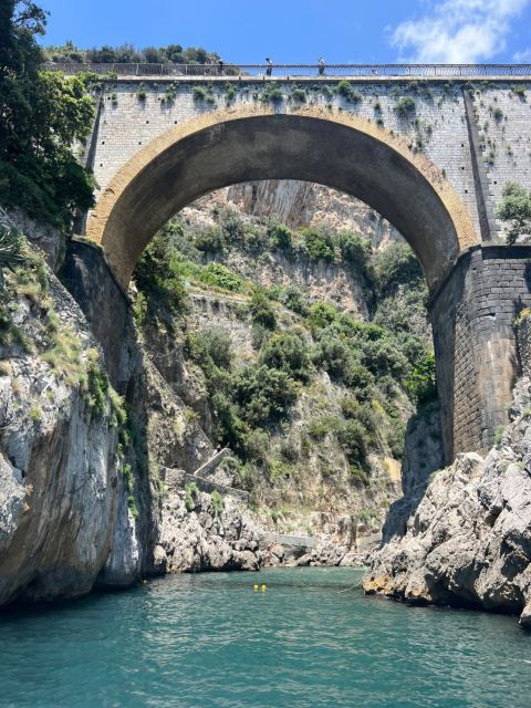 Salerno: Explore the Amalfi Coast With Our Tour - Onboard Amenities