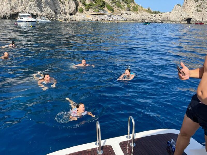 Salerno/Sorrento: Capri Boat Tour With City Visit and Snacks - Onboard Experience