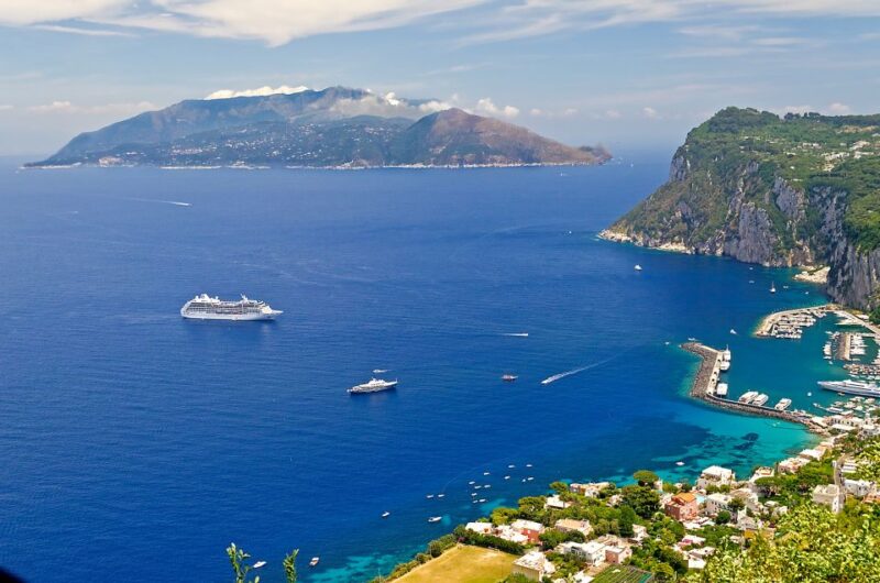 Salerno to Capri Private Boat Excursion - Key Points