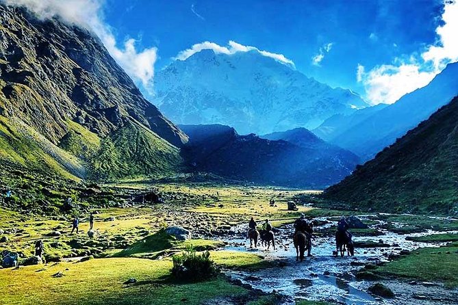 Salkantay Trek (5 Days) - Group Size and Experience