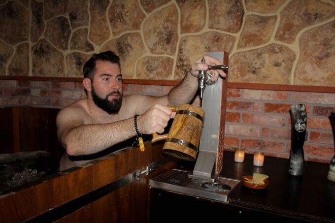 Salou: Beer Spa Experience With Tastings and Snacks - Tasting Cold Beer and Snacks