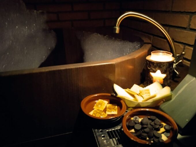 Salou: Beer Spa Experience With Tastings and Snacks - Accessibility and Host Languages