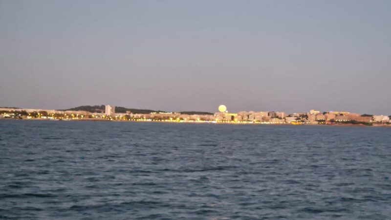 Salou: Boat Ride and Visit to the Sea Wolf Cave. - Inclusions