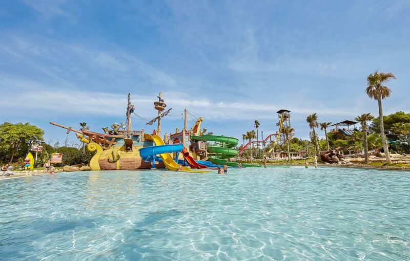 Salou: PortAventura Caribe Aquatic Park 1-Day Ticket - Key Points