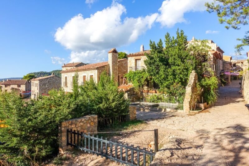 Salou: Private Tour Siurana Village With Free 1 Glass Wine - Included in the Tour