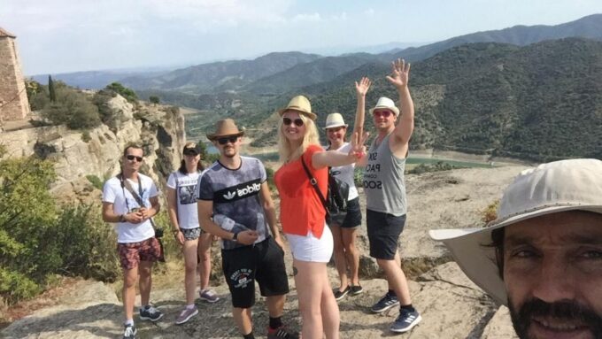 Salou: Tour Siurana Medieval Village Guided With Pickup - Frequently Asked Questions