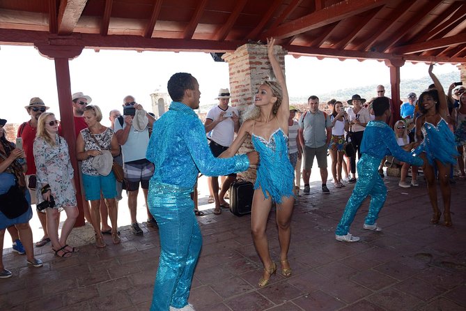 Salsa and Champeta Clases,Sightseeing and Shopping - Key Points