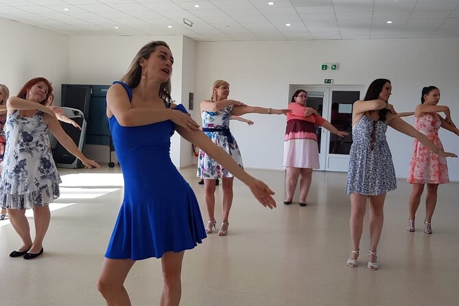 Salsa & Bachata, Dance Lessons Los Cristianos. Have Fun and Learn - Welcoming Studio and Friendly Atmosphere