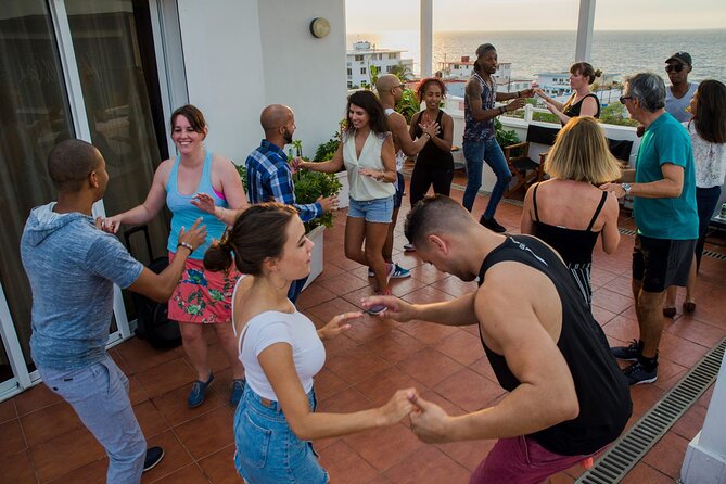 Salsa Dance Night Classes and Live Concert - Key Points