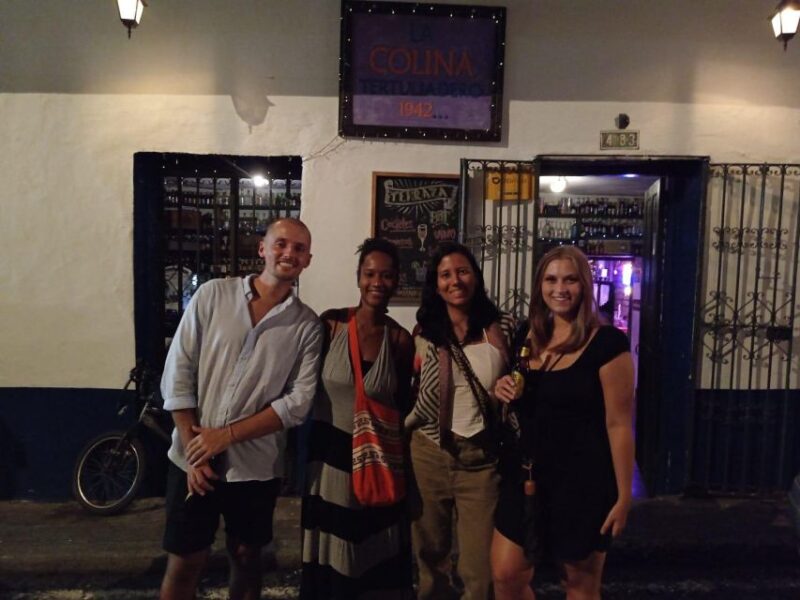 Salsa Pub Crawl in Cali - Inclusions
