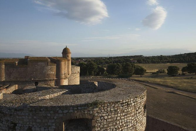 Salses Fortress Entrance Ticket - Accessibility and Capacity