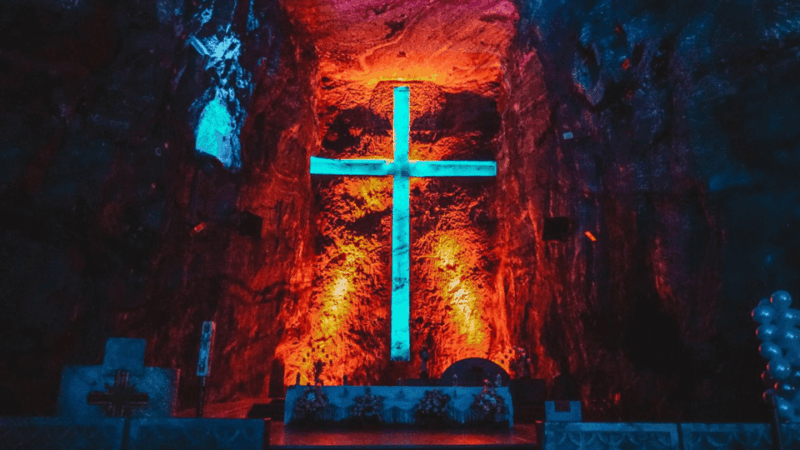 Salt Cathedral - Cho - Inclusions and Transport