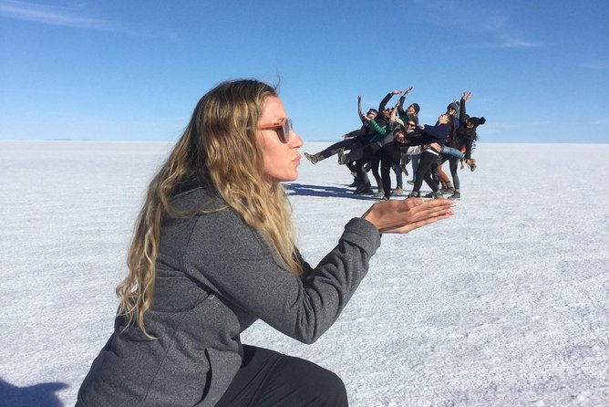 Salt Flats and Colored Lagoons 3d 2n Tour + Transfer to San Pedro De Atacama - Key Points