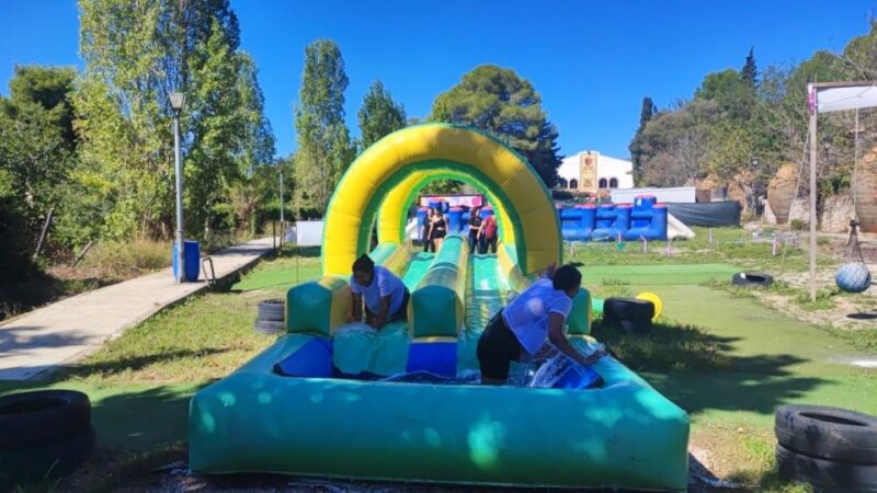 SALU YELLOW HUMOR - Cambrils Best Activity - Team Challenges
