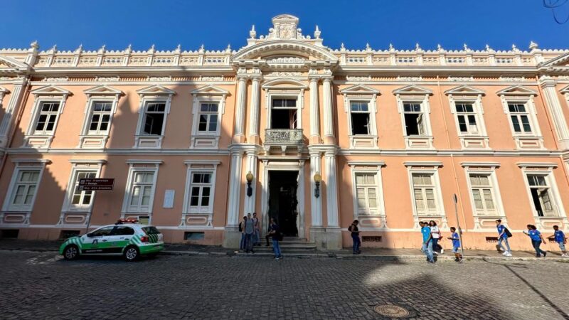 Salvador: Anthropological City Tour With Lunch in 6 HOURS - Urban Landscape Changes