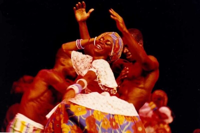 Salvador by Night: Cultural Dinner and Show - Cultural Performances