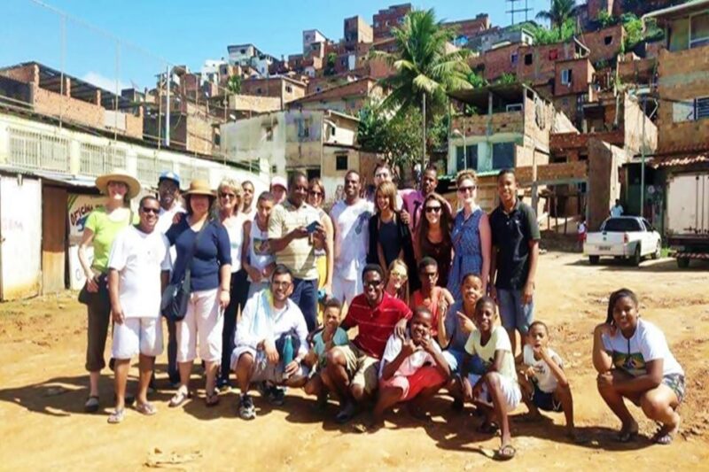 Salvador: Half-Day Saramandaia Favela Tour - Accessibility and Attire