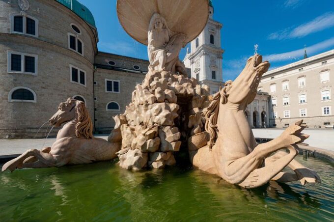 Salzburg: 2.5-Hour Introductory Tour With a Historian - Trapp Familys Refugee Tale From WWII