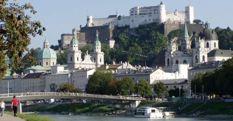 Salzburg 2.5-Hour Walking Tour: Mozart, Old Town & More - Strolling Getreidegasse