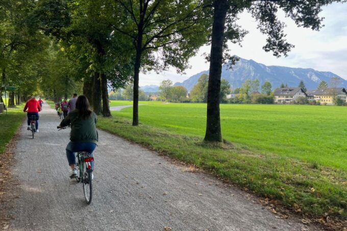 Salzburg and Surrounds: Private Scenic Bike Tour - Mirabell Palace Gardens