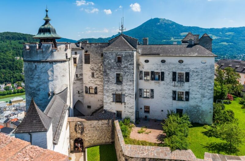 Salzburg: Austrian Food Tasting With Old Town Private Tour - Tour Itinerary Choices
