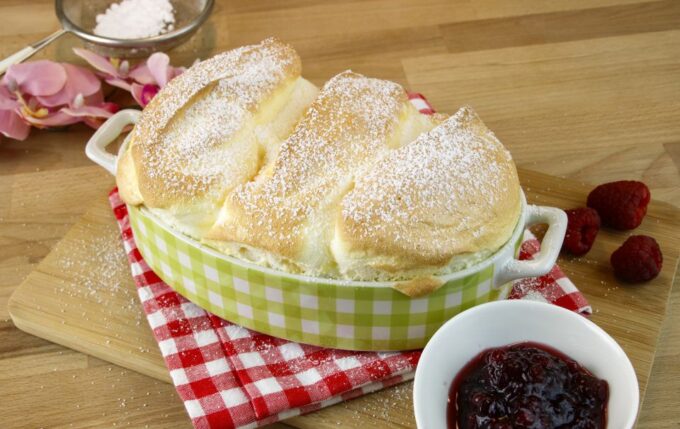 Salzburg: Austrian Food Tasting With Old Town Private Tour - Accessibility and Group Size