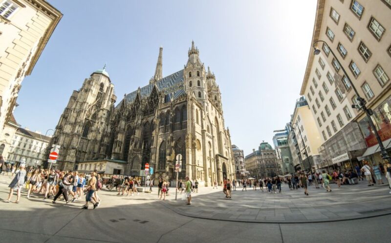 Salzburg: Day Trip to Munich Private Guided Tour - Inclusions