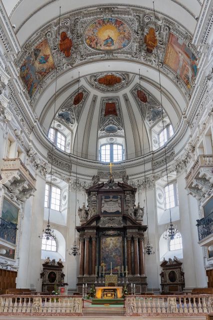 Salzburg - Historic Guided Walking Tour - Nonnberg Abbey and Gothic Altar