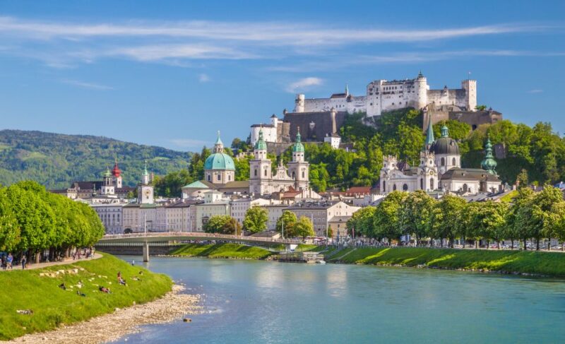 Salzburg: Private City Highlight Tour With a Guide - Attractions in Salzburg