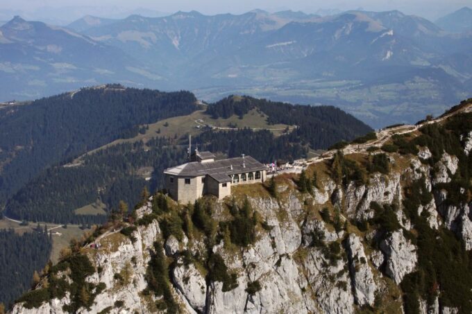 Salzburg: Private Eagles Nest Tour - Live Tour Guide in Multiple Languages