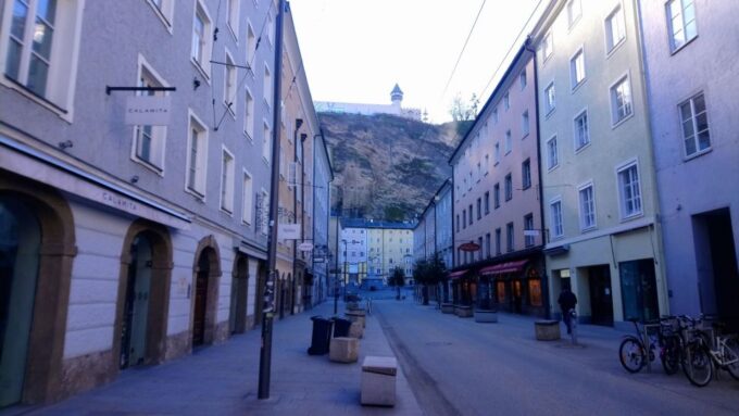 Salzburg: Sound of Music Sightseeing Walk With Audio Guide - App Installation and Download