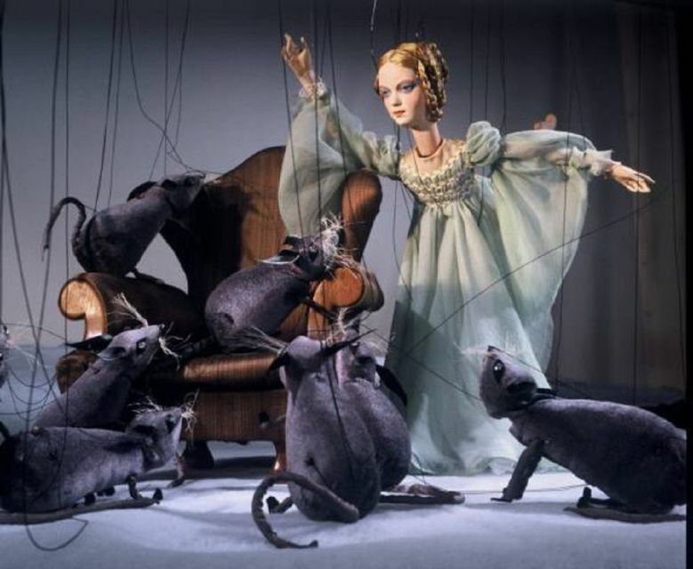 Salzburg: Ticket to The Nutcracker at the Marionette Theater - Key Points