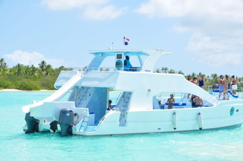 Samaná: Cayo Levantado Island Boat Trip With Buffet Lunch - Experience Details