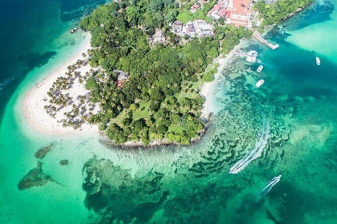 Samana Whale Watching + Cayo Levantado ( Bacardi Island) with Lunch by Locals - Key Points