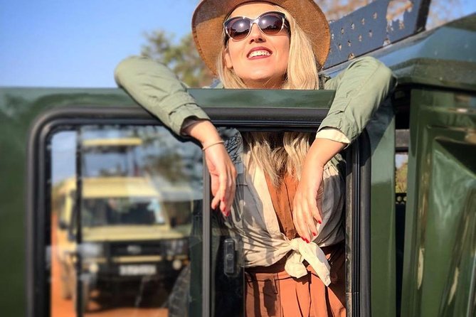Samburu, Lake Nakuru & Masai Mara 6 Days Private 4x4 Jeep Safari - Transportation and Guide
