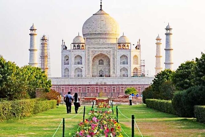 Same Day Agra Tour From Delhi By Car - Meeting and Pickup Details