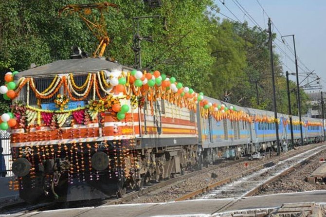Same Day by Gatimaan Express -Taj & FORT - Pickup and Meeting Points