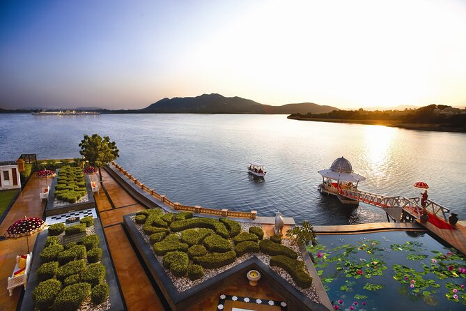 Same-Day Private City Tour of Udaipur Including Boat Ride in Lake Pichola - Pickup and Meeting Details