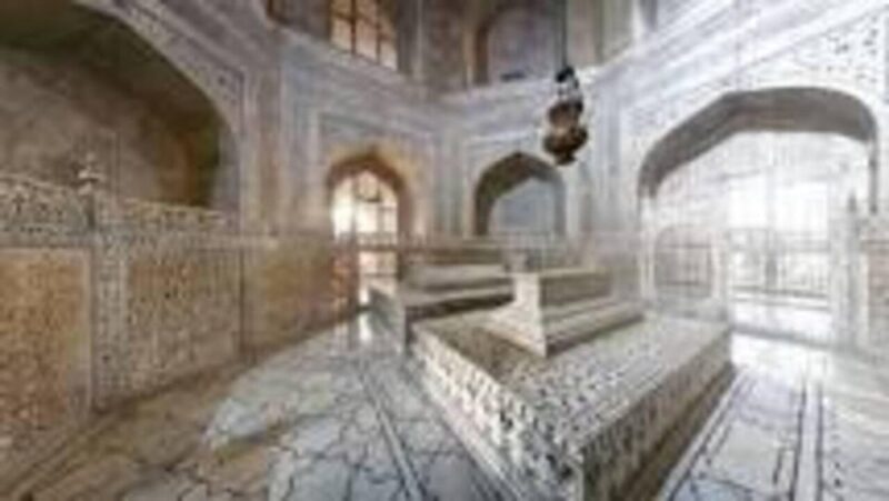 Same Day Return Trip to Taj Mahal & Agra Fort From New Delhi - Booking Information