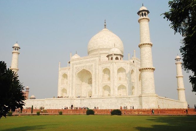 Same Day Taj Mahal, Agra Fort & Baby Taj Tour From Delhi by Cab - Accessibility and Closure