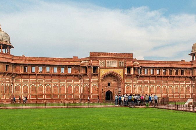Same Day Taj Mahal Tour by Train - FAQ