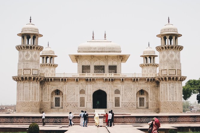 Same Day Trip Taj Mahal by Car From Delhi - Flexible Booking and Cancellation Options
